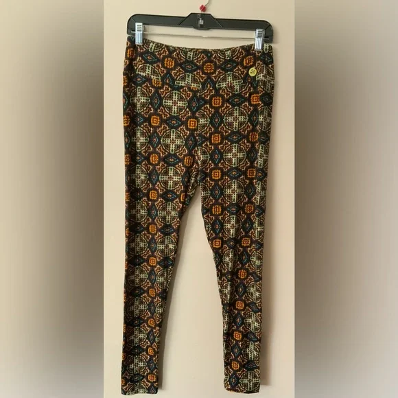 Lularoe - Picture 7 of 16